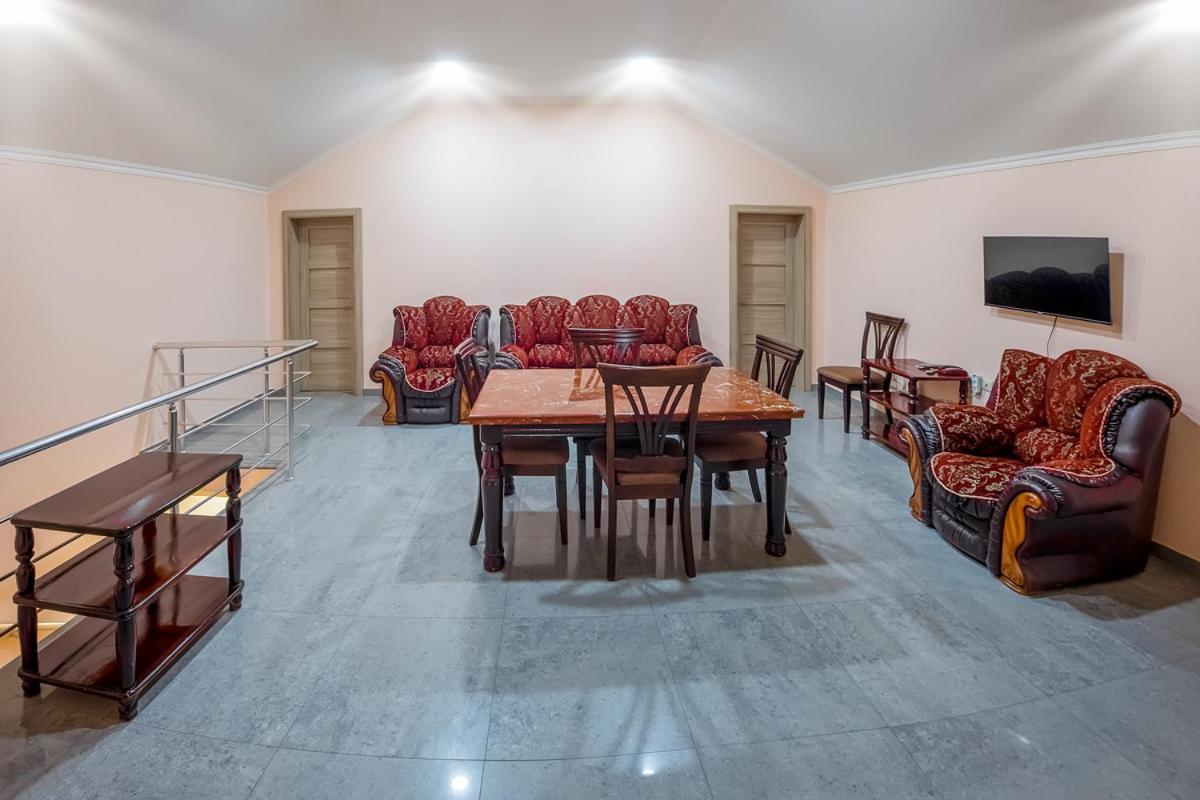 Apart Hotel Georgia Gold Tbilisi Exteriör bild