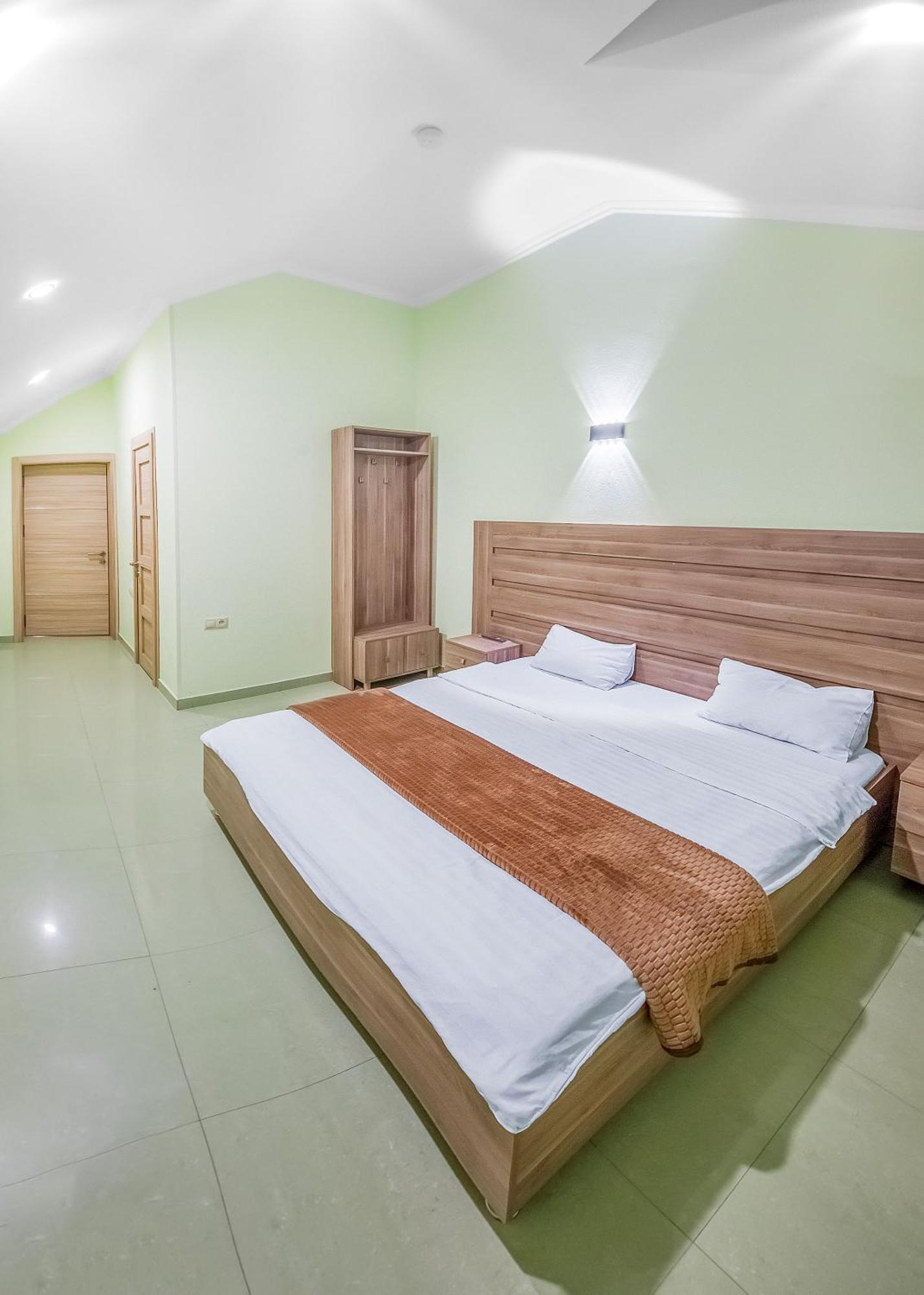 Apart Hotel Georgia Gold Tbilisi Exteriör bild