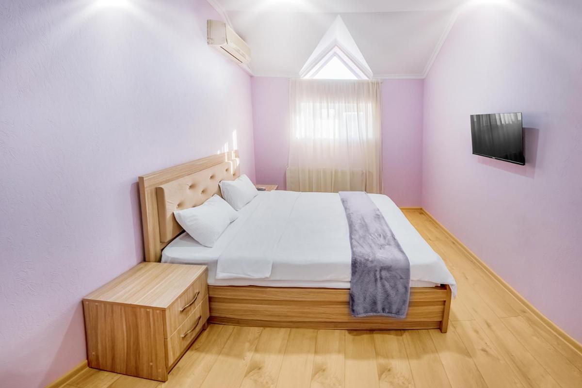 Apart Hotel Georgia Gold Tbilisi Exteriör bild